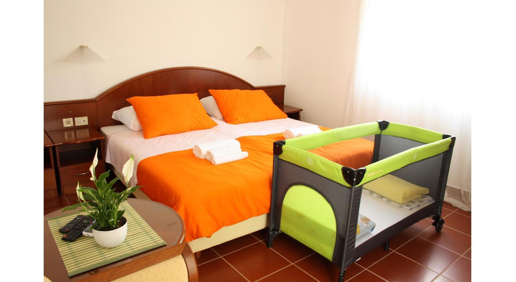 Guest House Sol Cavtat Εξωτερικό φωτογραφία