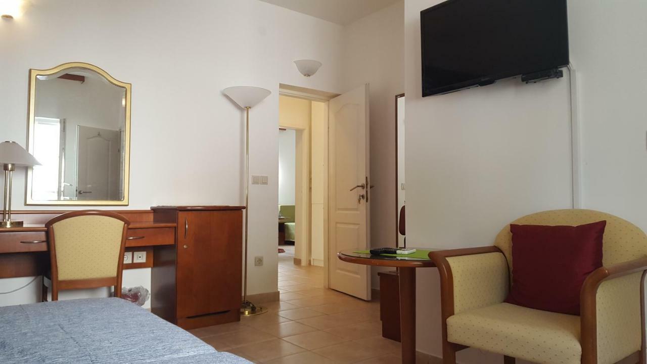 Guest House Sol Cavtat Εξωτερικό φωτογραφία